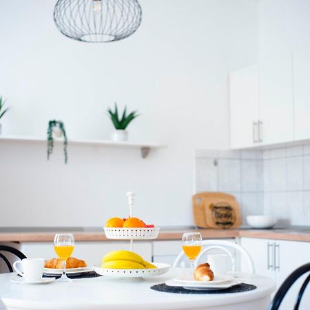Apartman Karla Sinj Eksteriør billede